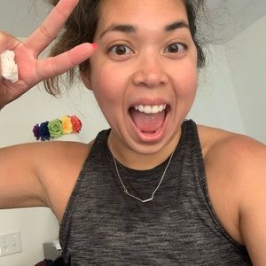 Meet your Posher, Caroline